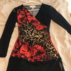 Women’s shirt (NWOT)